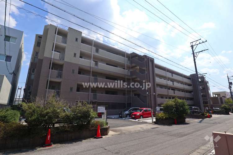 ソフィア三郷コンフォートスクエア