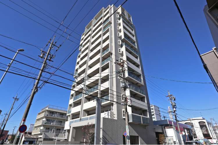 ノイエクラッセ高畑