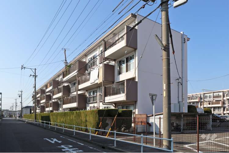 中郷西住宅6号棟