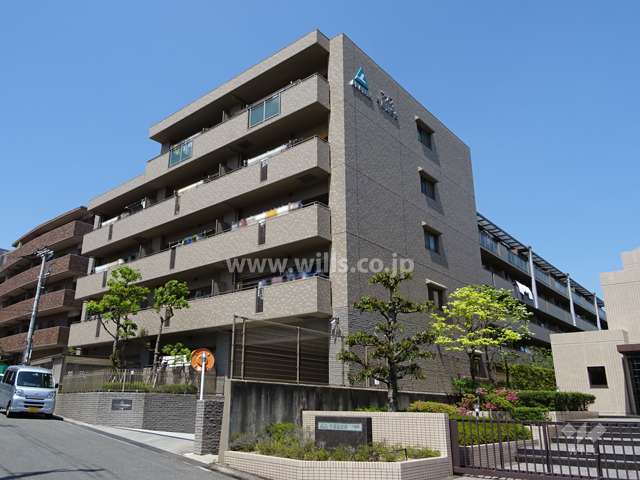 サーパス千里藤白台