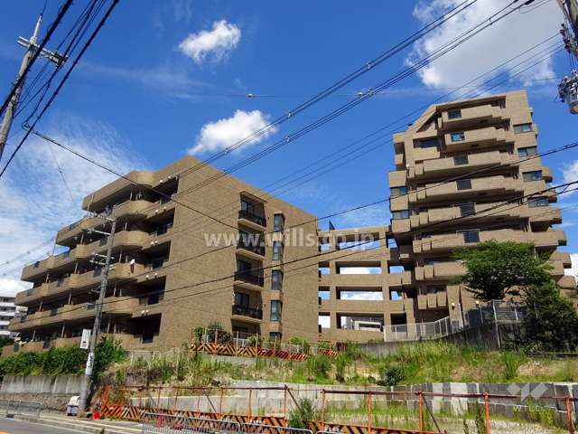 アパガーデンヒルズ吹田片山公園