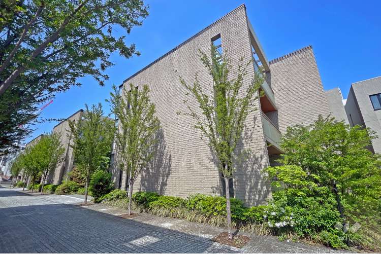 マジェス元麻布ガーデンズＤ棟