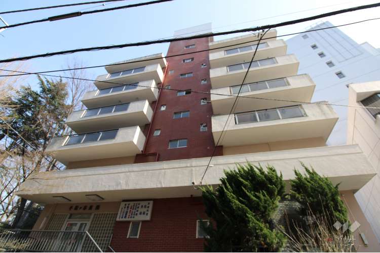 御苑パビリオン