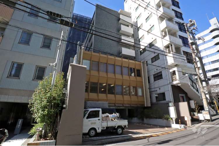 アドビルディング