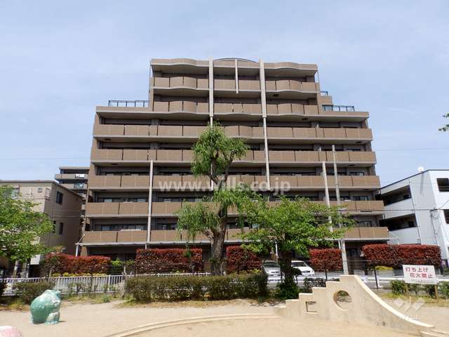 ファミール塚口公園前