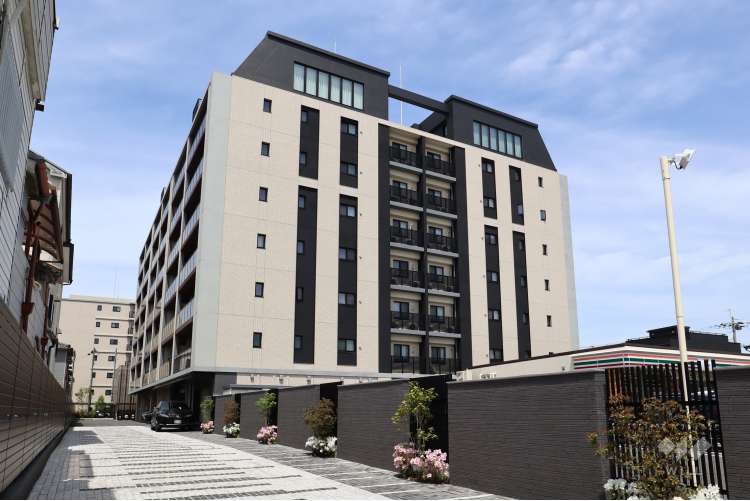 レ・ジェイド高槻南松原 Bright