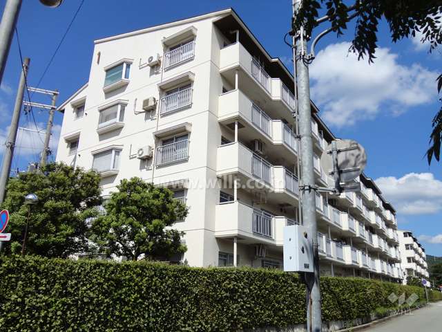 グリーンハイツ東多田 1号棟