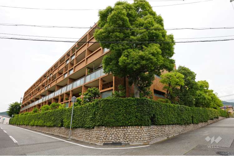 グランドメゾン芦屋岩園