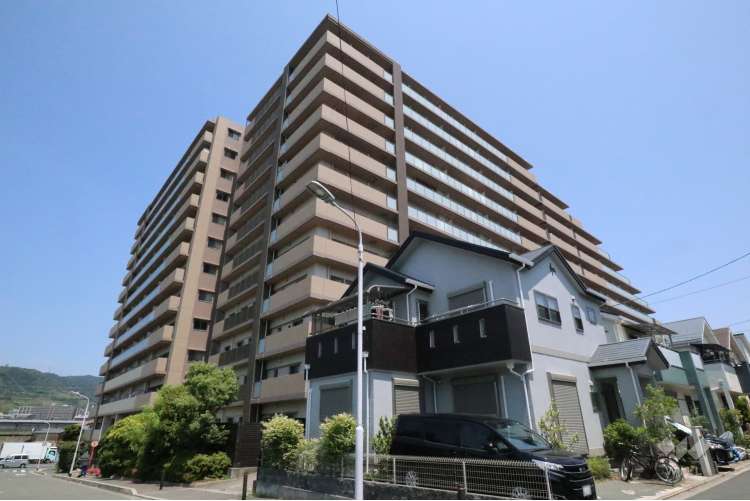 ライオンズ水無瀬ローレルコート