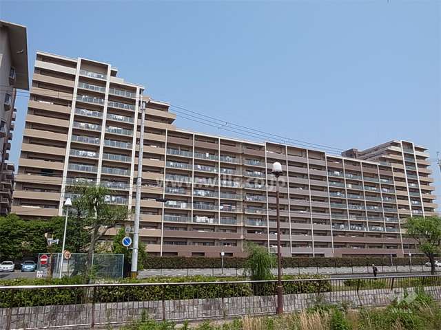 ロイヤルアーク甲子園フローレス