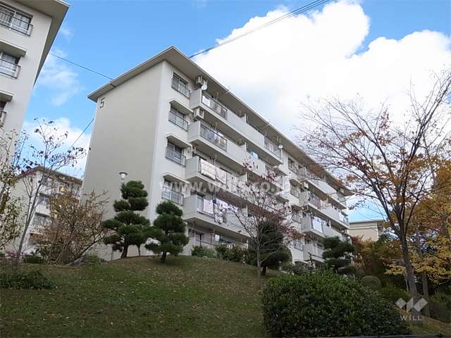 箕面如意谷住宅5棟