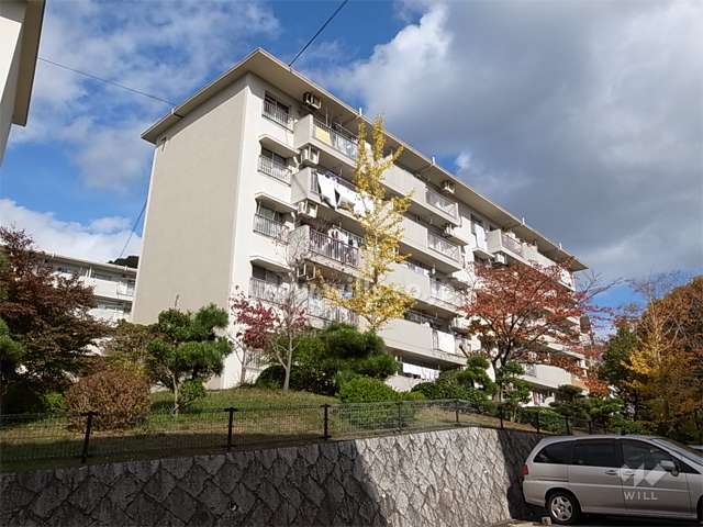 箕面如意谷住宅7棟