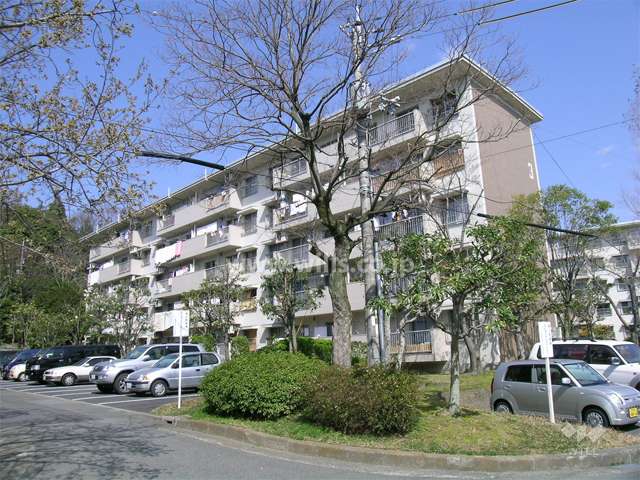 箕面粟生第2住宅3棟