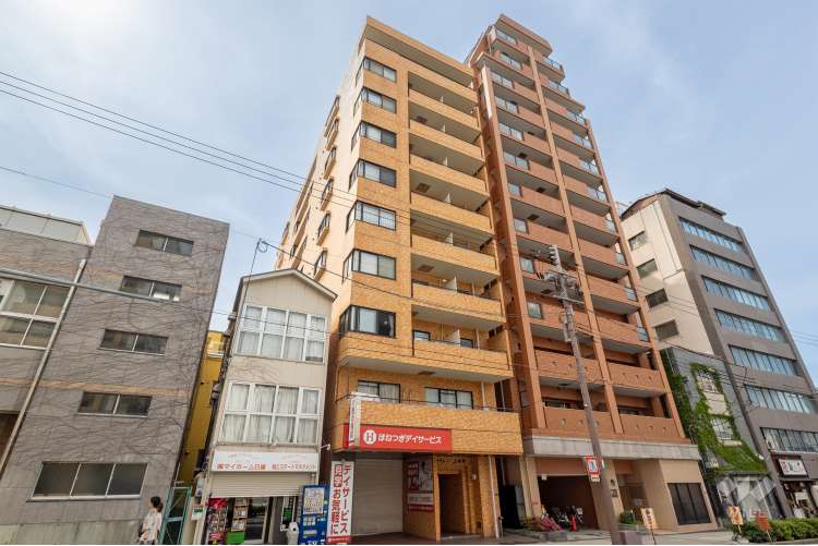 ハイマート上本町