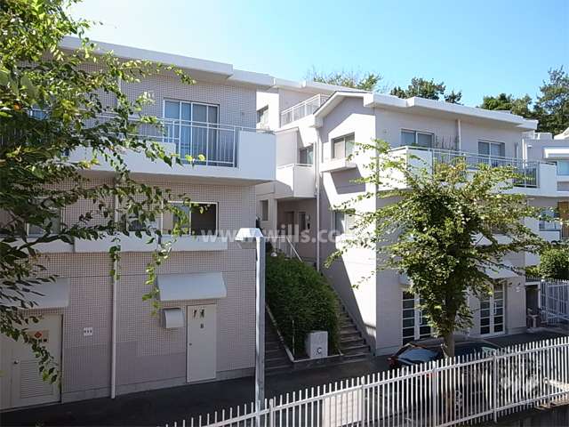 ロイヤルヒルズ箕面C−1棟