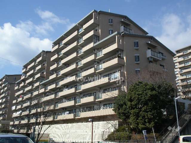 ルミナス箕面の森四番街9号棟