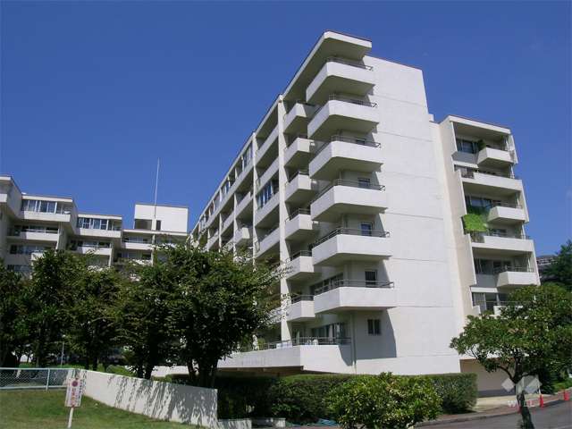 逆瀬川マンションB棟