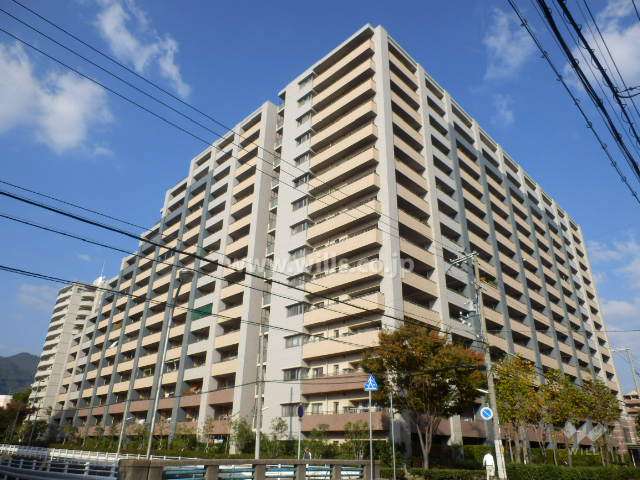 ラ・フルール本山