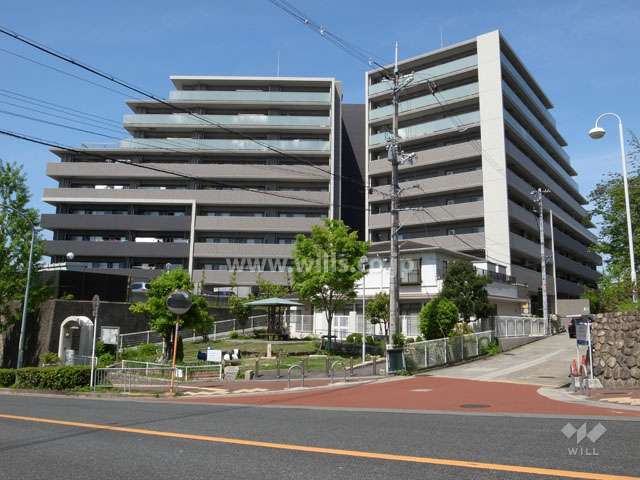 エスリード千里桃山台