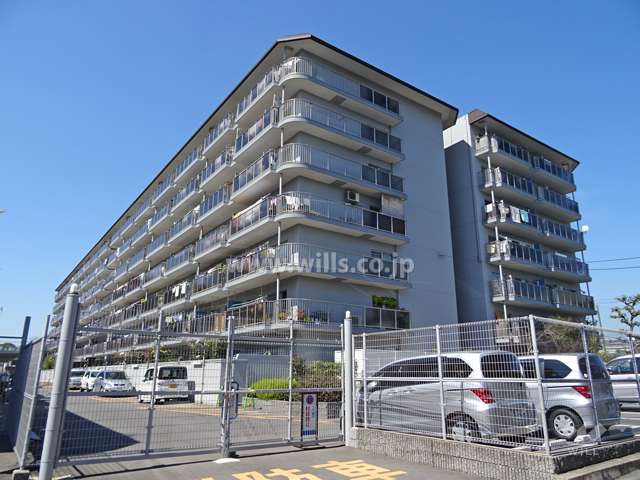 ローレルハイツ茨木2号棟