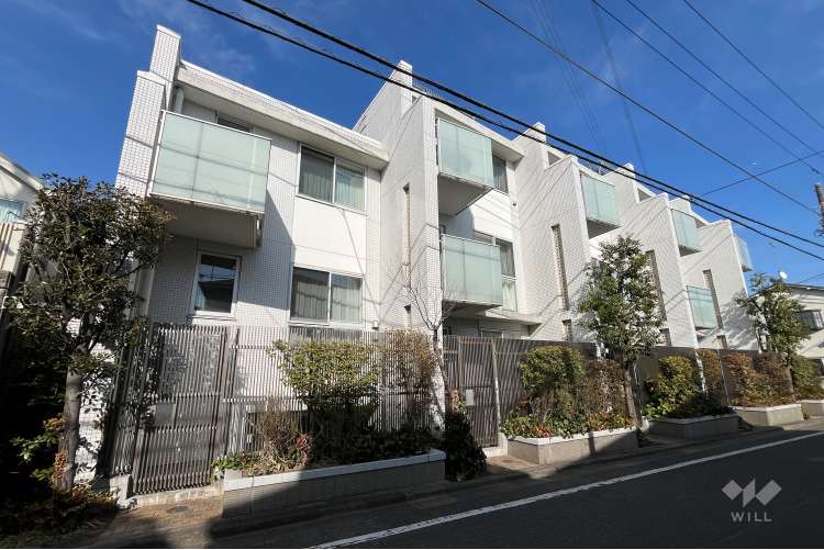 LAYERS HOUSE　杉並善福寺川公園