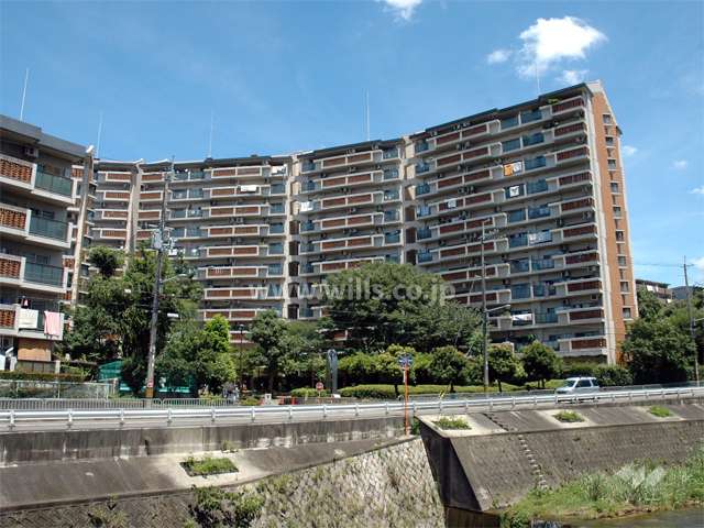 府公社豊中野畑住宅4号棟