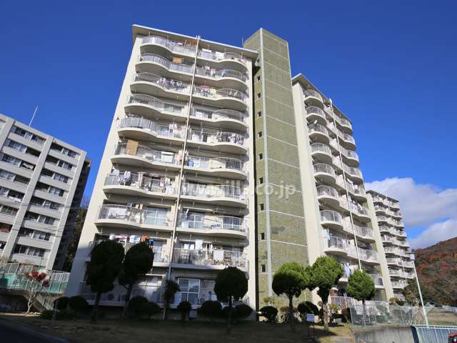 住吉台東住宅6号棟