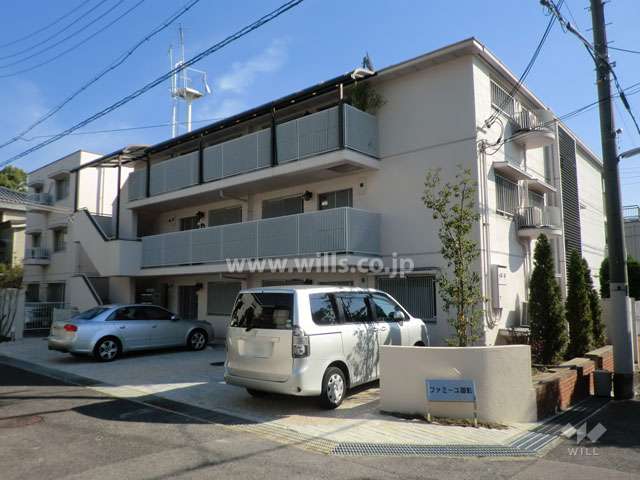 ファミーユ御影