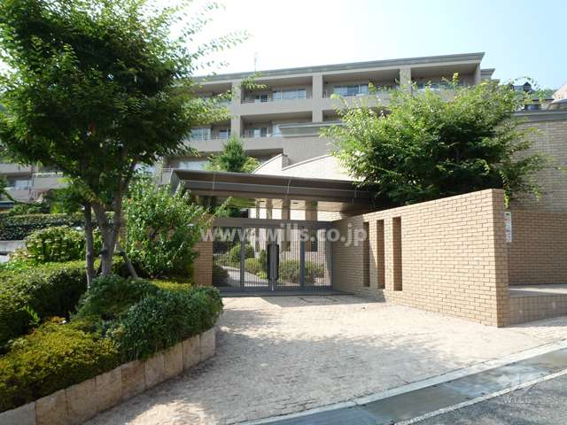 メゾン岡本7丁目