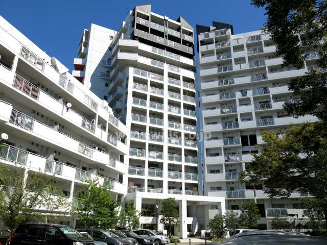 RICウエストコート6番街2番館