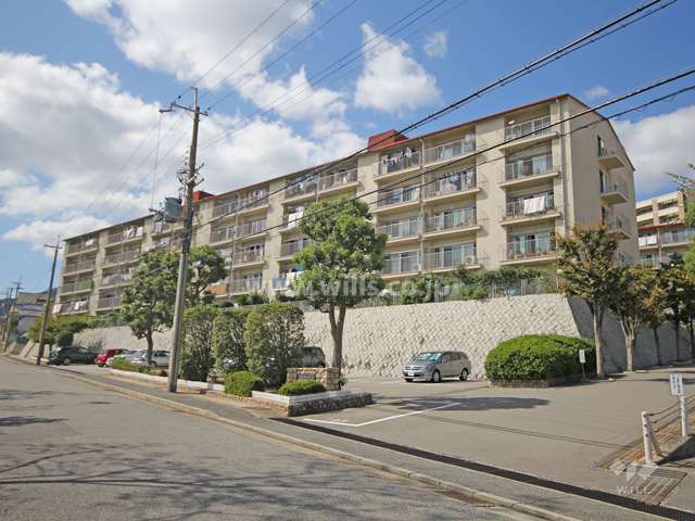 六甲台ハウス1号棟