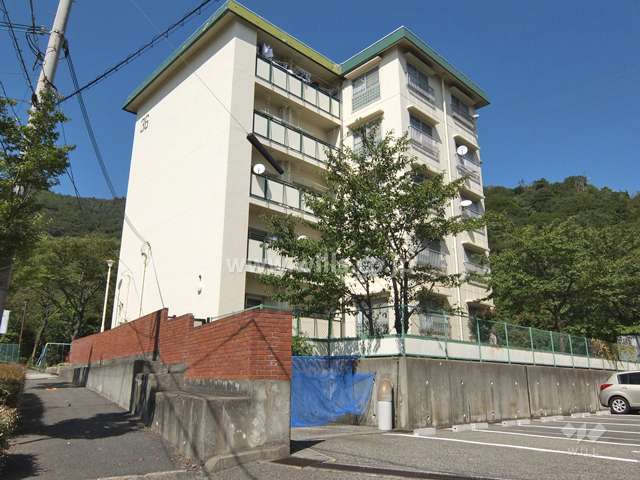 鶴甲コーポ36号館