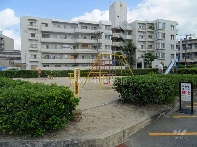 敷地東側の公園