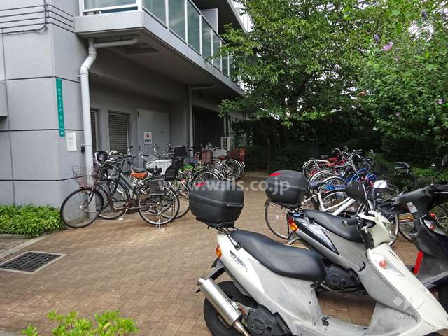 駐輪場
