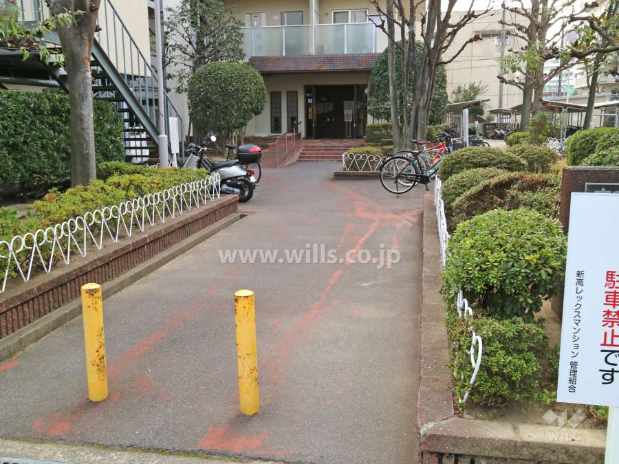 エントランスアプローチ