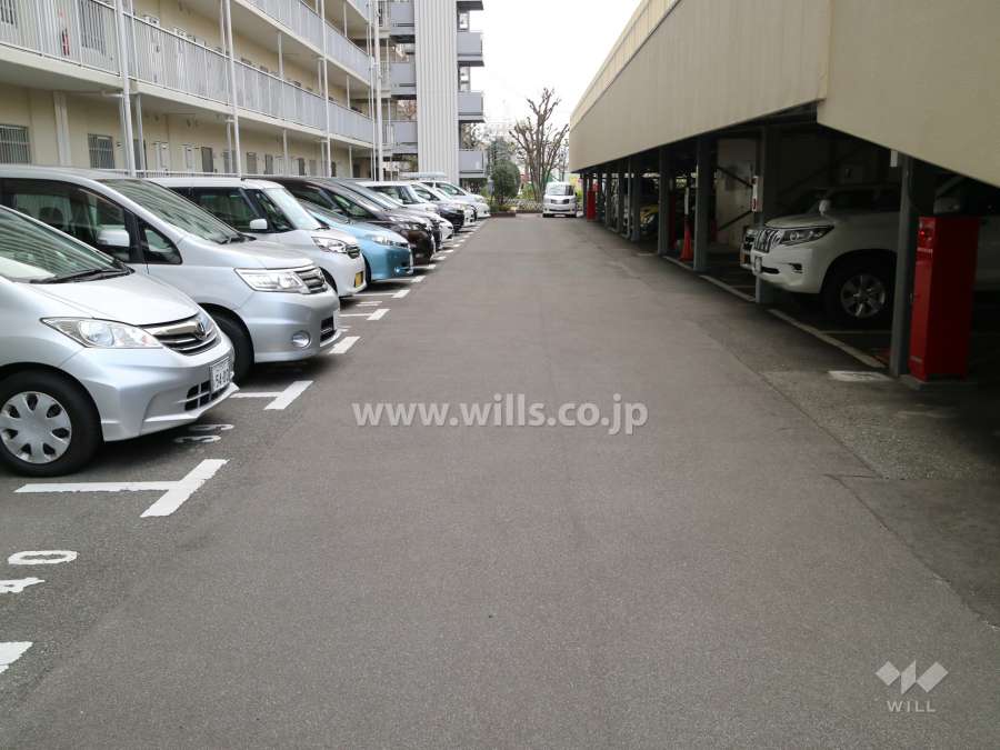敷地内駐車場（屋外平面式）
