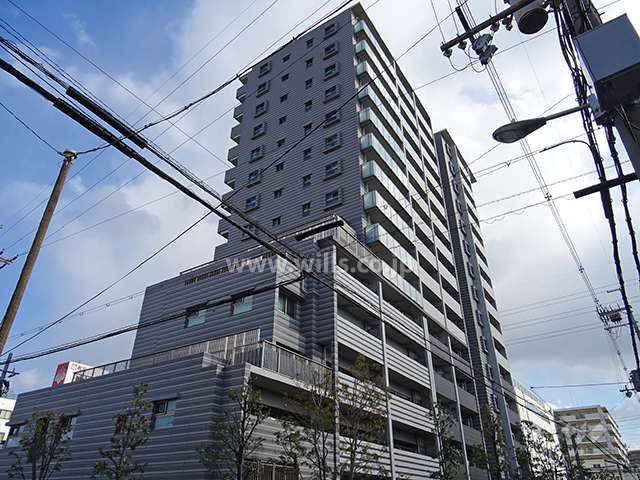 ライオンズ三国の外観（北西側から）