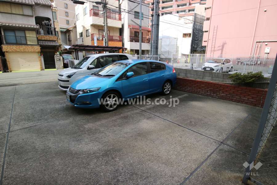 敷地内駐車場（屋外平面式）