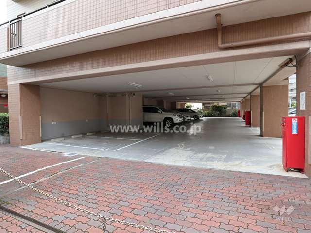 敷地内駐車場(屋内平面式)