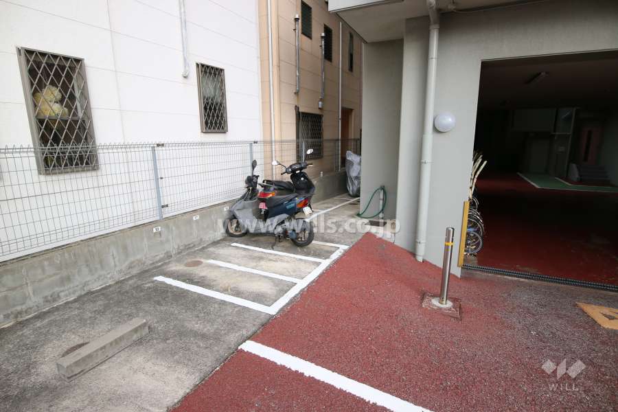 バイク置場