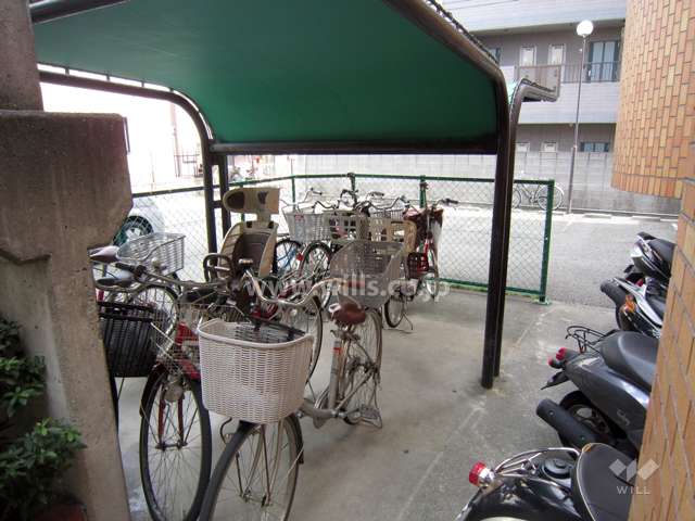 駐輪場、バイク置場