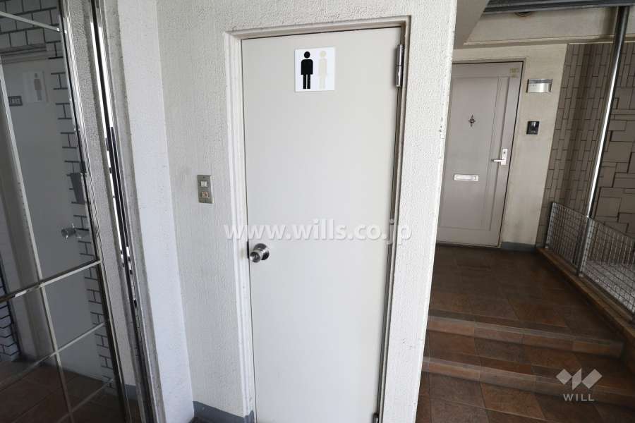 共用トイレ