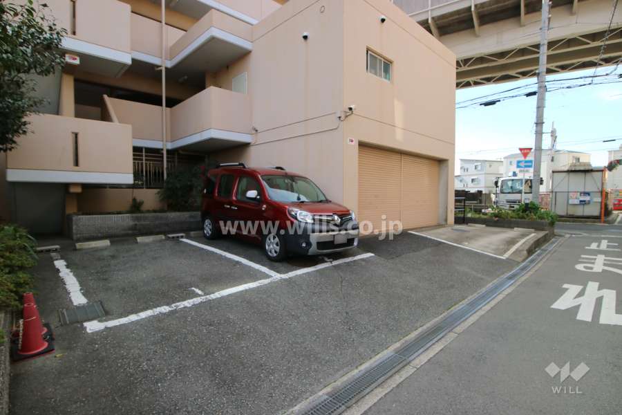 敷地内駐車場(屋外平面式)
