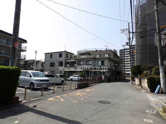 敷地北側前面道路