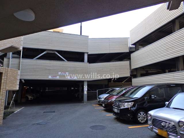 敷地内駐車場（屋外平面式と駐車場棟）