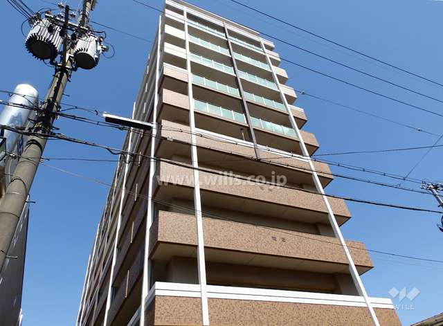 マンション外観(南側から)