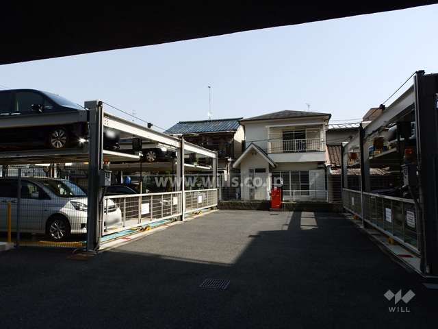 敷地内駐車場（屋外機械式）