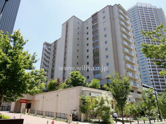 ユニエス南千里丘の外観（北西側から）