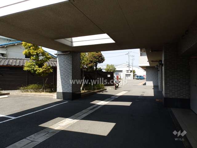 車寄せスペース