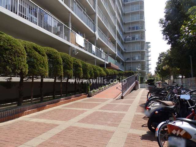 エントランスアプローチ